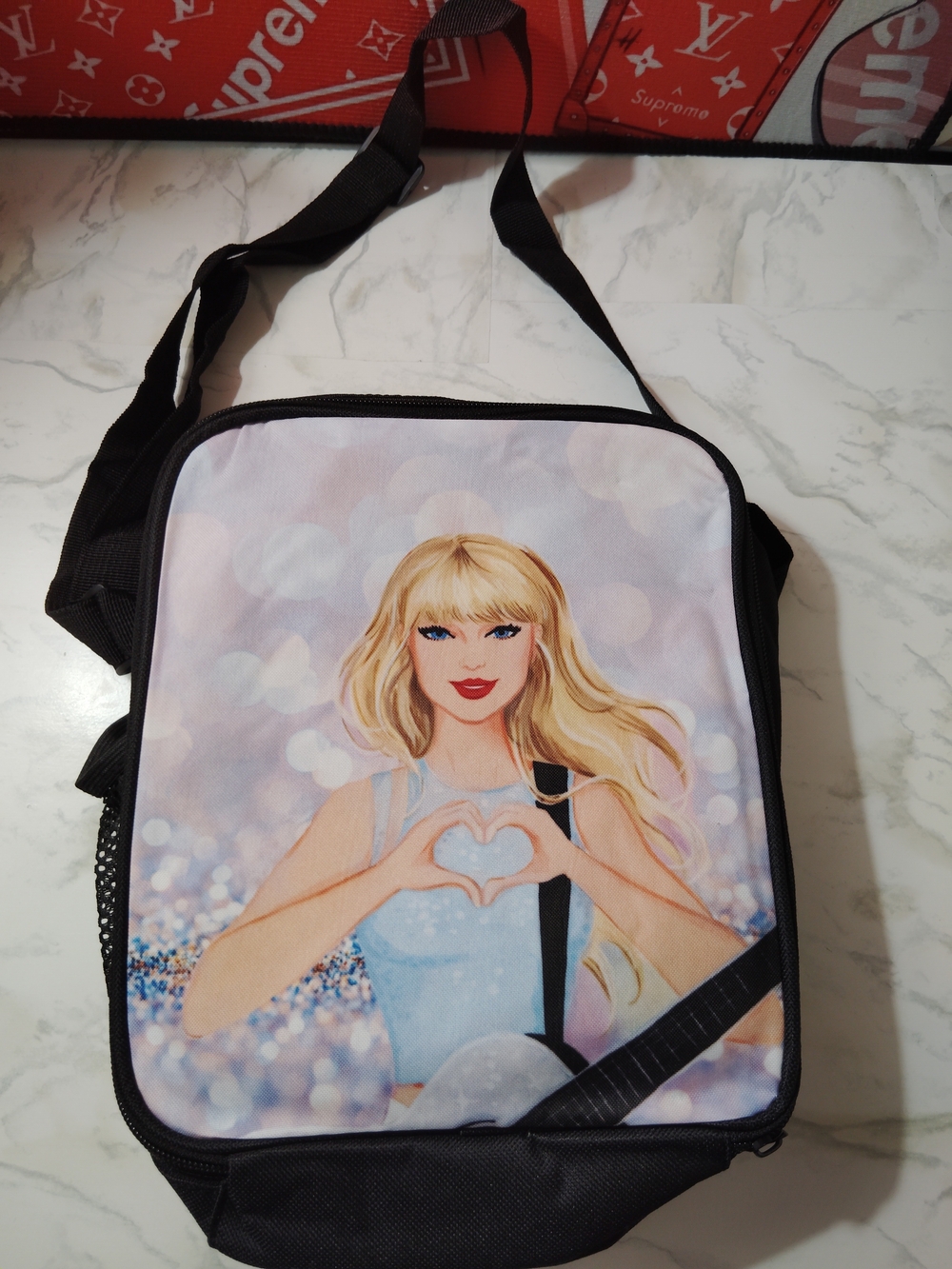 Lunch Bag With Taylor On It